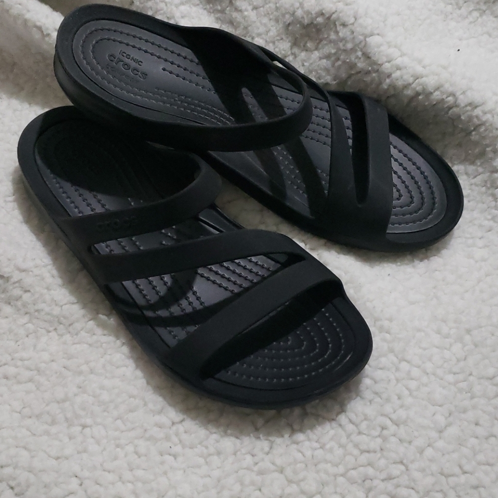 Crocs iconic comfort
